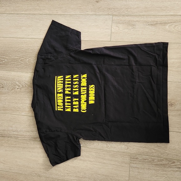 Mens M Nirvana Rock shirt - Picture 5 of 6